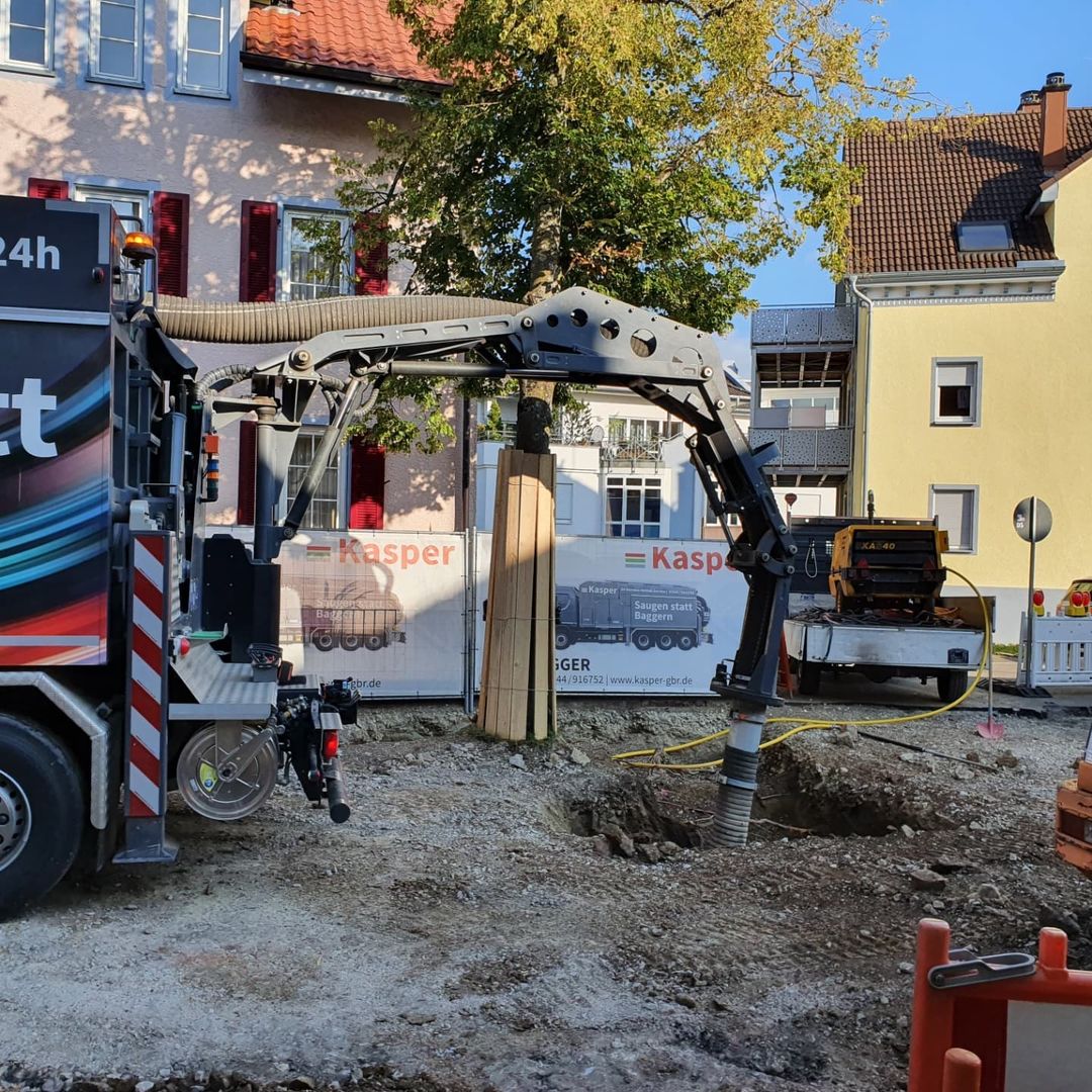 Kasper-Saugbagger-Baumwurzelsanierung
